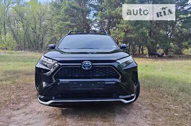 Позашляховик / Кросовер Toyota RAV4 2023 в Дніпрі