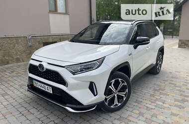 Позашляховик / Кросовер Toyota RAV4 2021 в Тернополі