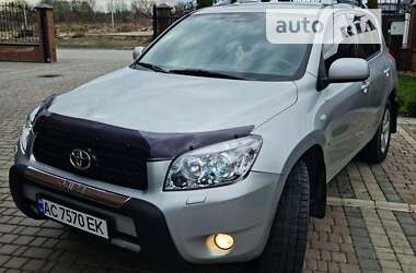 Внедорожник / Кроссовер Toyota RAV4 2007 в Луцке