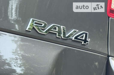 Внедорожник / Кроссовер Toyota RAV4 2010 в Самборе