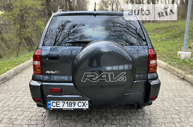 Внедорожник / Кроссовер Toyota RAV4 2005 в Черновцах