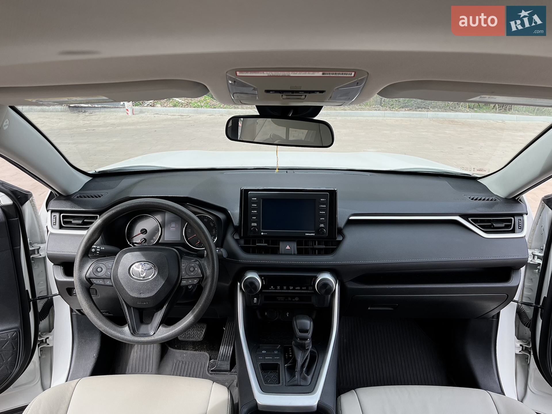 2020 Toyota RAV 4 - мініатюра 18