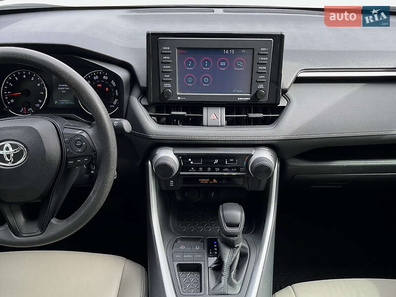 Внедорожник / Кроссовер Toyota RAV4 2020 в Тернополе фото 46 Внедорожник / Кроссовер Toyota RAV4 2020 в Тернополе