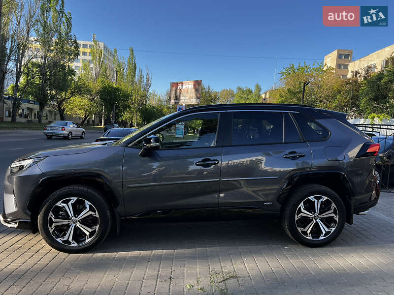 Внедорожник / Кроссовер Toyota RAV4 2022 в Одессе