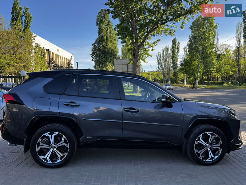 Внедорожник / Кроссовер Toyota RAV4 2022 в Одессе