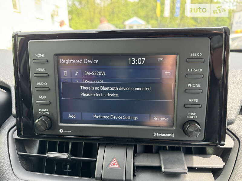 Внедорожник / Кроссовер Toyota RAV4 2021 в Киеве