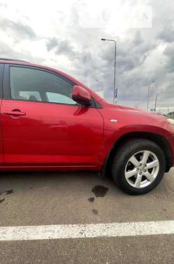 Позашляховик / Кросовер Toyota RAV4 2008 в Києві