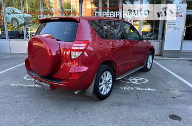 Внедорожник / Кроссовер Toyota RAV4 2011 в Полтаве