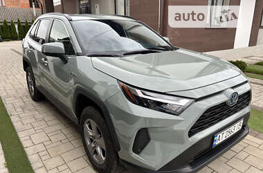 Внедорожник / Кроссовер Toyota RAV4 2023 в Надворной