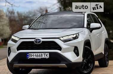 Позашляховик / Кросовер Toyota RAV4 2023 в Одесі