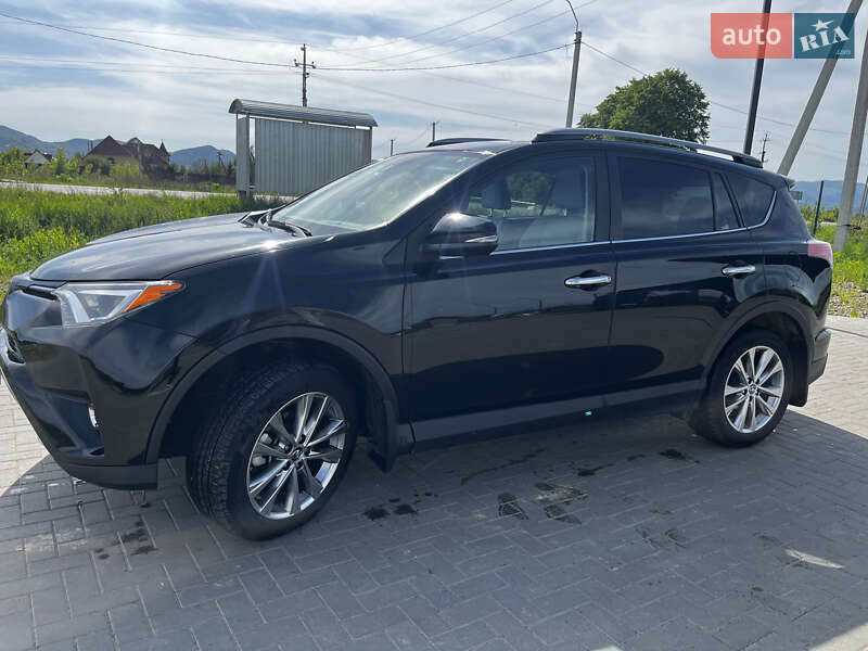 Позашляховик / Кросовер Toyota RAV4 2017 в Тячеві фото 5 Позашляховик / Кросовер Toyota RAV4 2017 в Тячеві