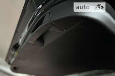 Позашляховик / Кросовер Toyota RAV4 2021 в Дніпрі