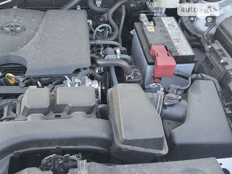 Позашляховик / Кросовер Toyota RAV4 2023 в Києві фото 12 Позашляховик / Кросовер Toyota RAV4 2023 в Києві