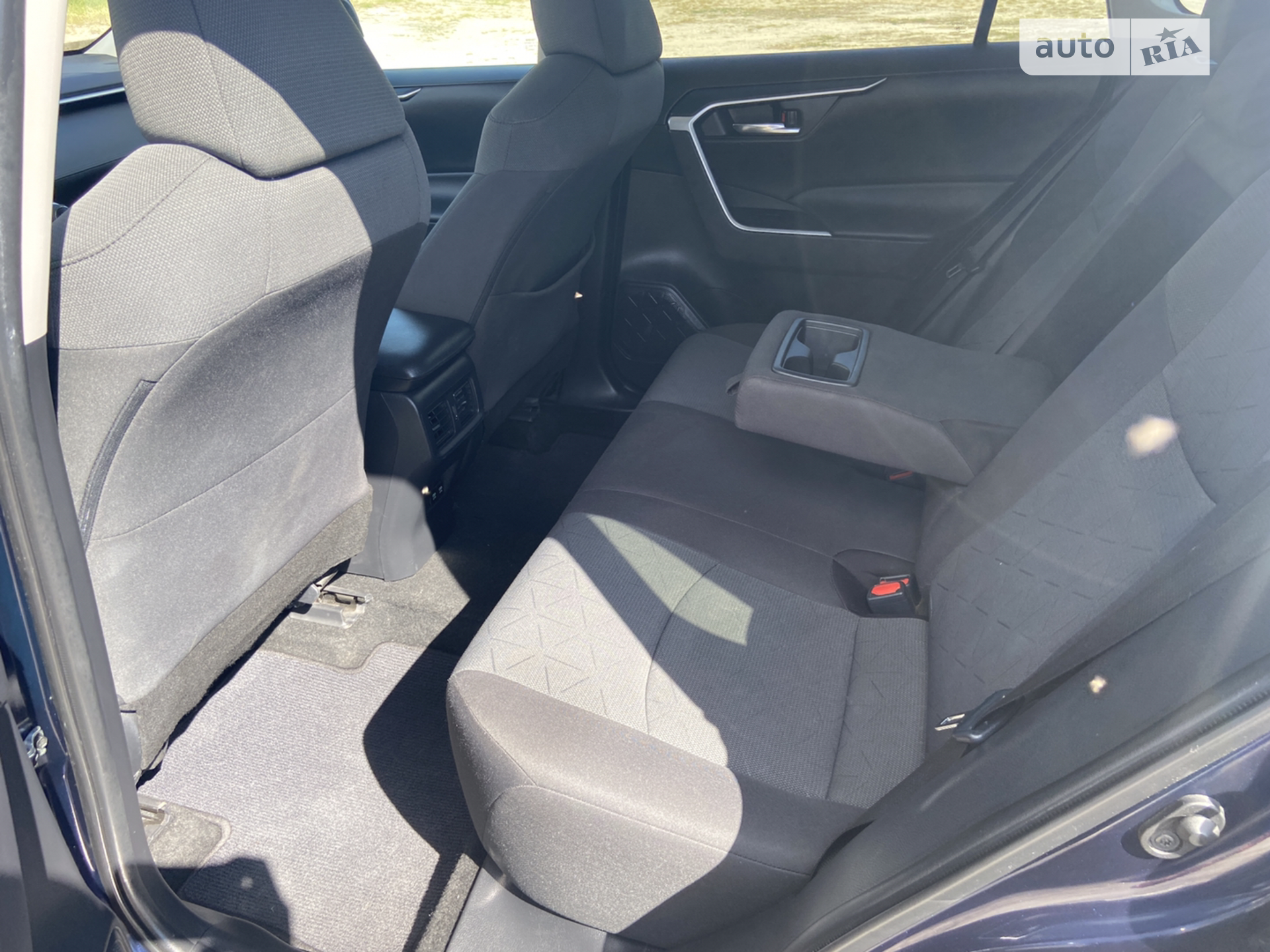 2021 Toyota RAV 4 - мініатюра 14