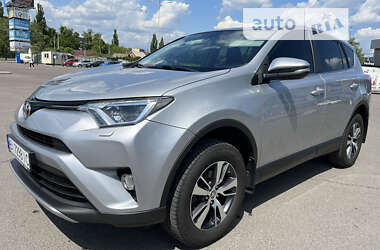 Внедорожник / Кроссовер Toyota RAV4 2018 в Полтаве