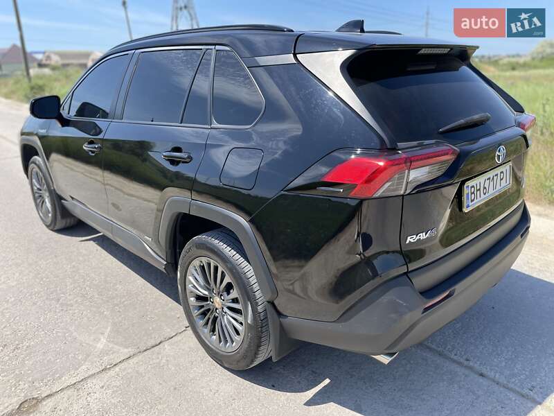 Позашляховик / Кросовер Toyota RAV4 2019 в Одесі