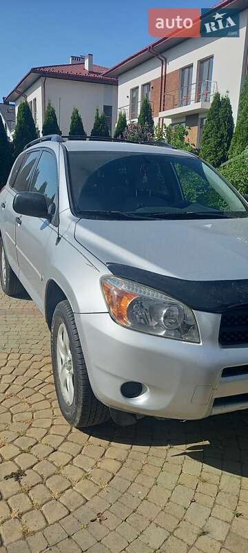 Внедорожник / Кроссовер Toyota RAV4 2008 в Львове