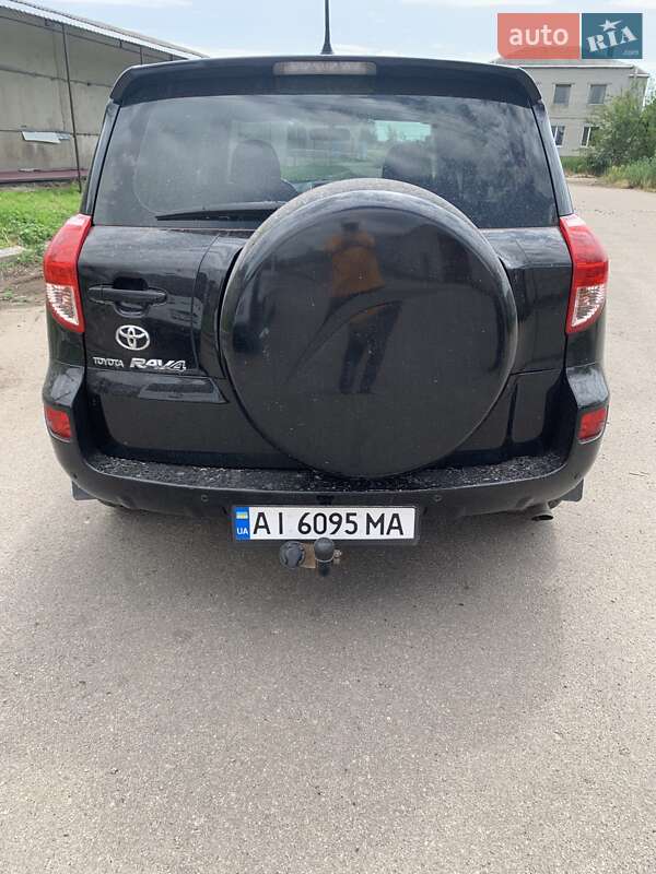 Внедорожник / Кроссовер Toyota RAV4 2006 в Богуславе