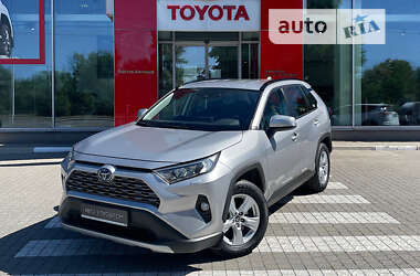 Позашляховик / Кросовер Toyota RAV4 2020 в Запоріжжі