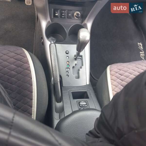 Внедорожник / Кроссовер Toyota RAV4 2007 в Полтаве