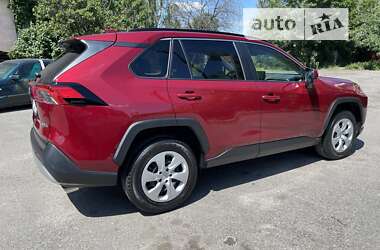 Позашляховик / Кросовер Toyota RAV4 2020 в Києві