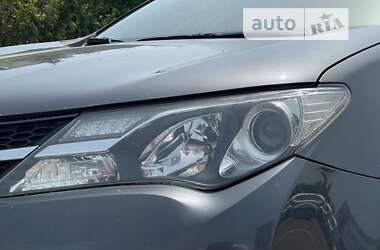 Внедорожник / Кроссовер Toyota RAV4 2013 в Львове