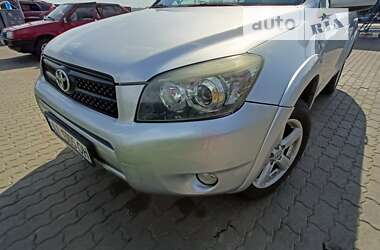 Позашляховик / Кросовер Toyota RAV4 2006 в Києві