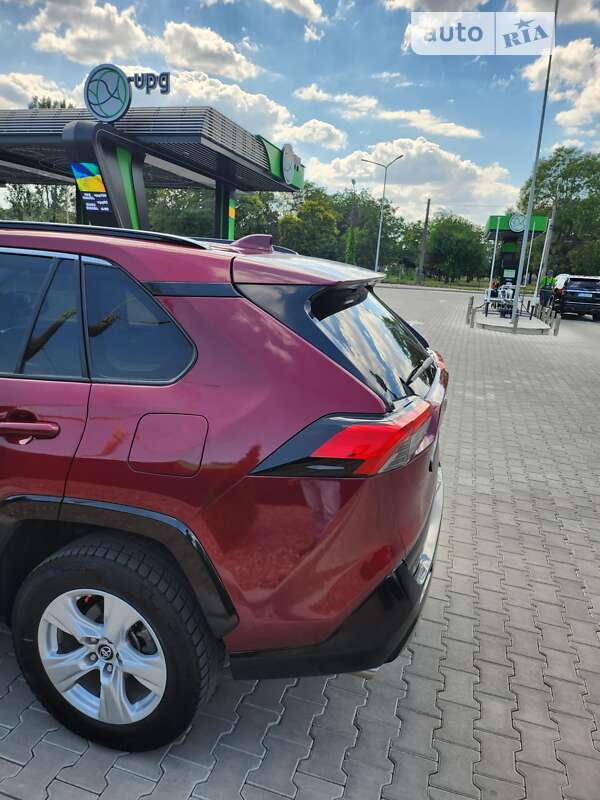 Позашляховик / Кросовер Toyota RAV4 2019 в Одесі