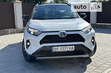 Внедорожник / Кроссовер Toyota RAV4 2023 в Южноукраинске