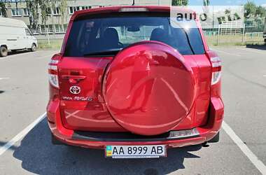 Внедорожник / Кроссовер Toyota RAV4 2012 в Киеве