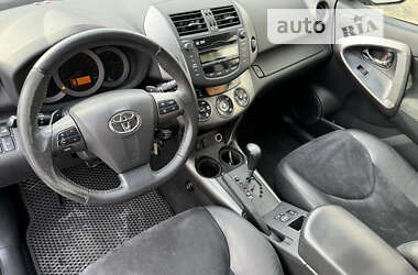 Позашляховик / Кросовер Toyota RAV4 2011 в Вінниці