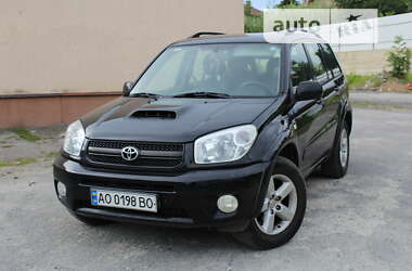 Позашляховик / Кросовер Toyota RAV4 2004 в Ужгороді