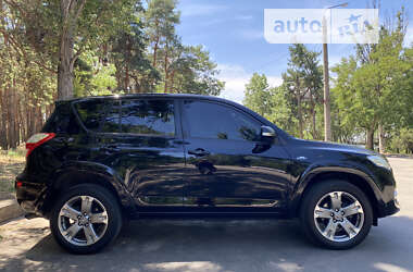 Позашляховик / Кросовер Toyota RAV4 2011 в Миколаєві