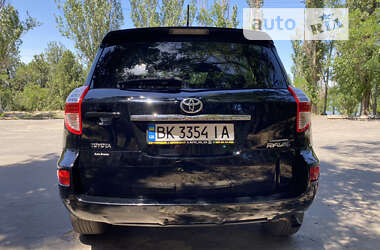 Позашляховик / Кросовер Toyota RAV4 2011 в Миколаєві