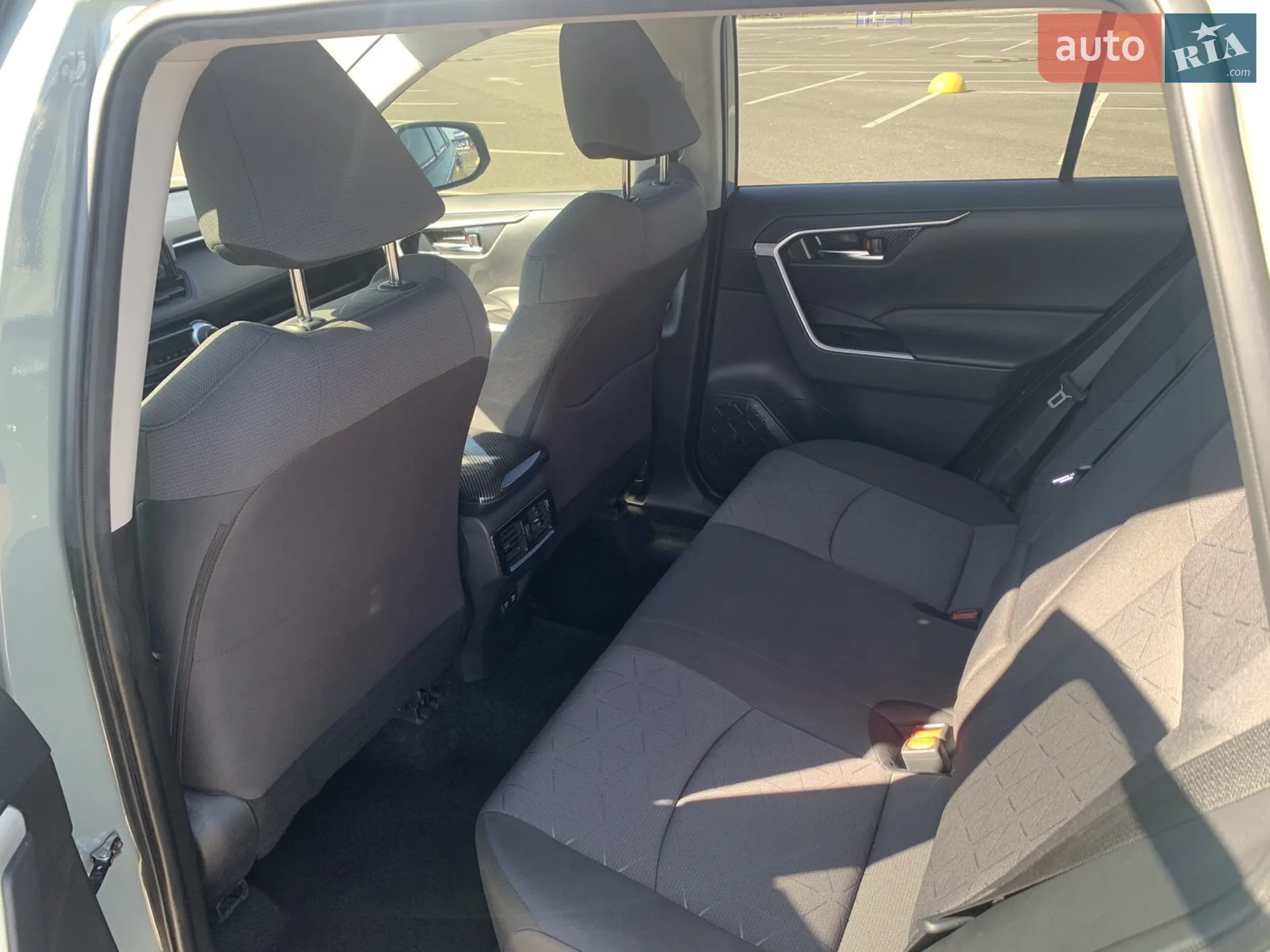 2021 Toyota RAV 4 - мініатюра 12