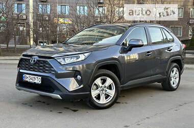 Позашляховик / Кросовер Toyota RAV4 2019 в Одесі