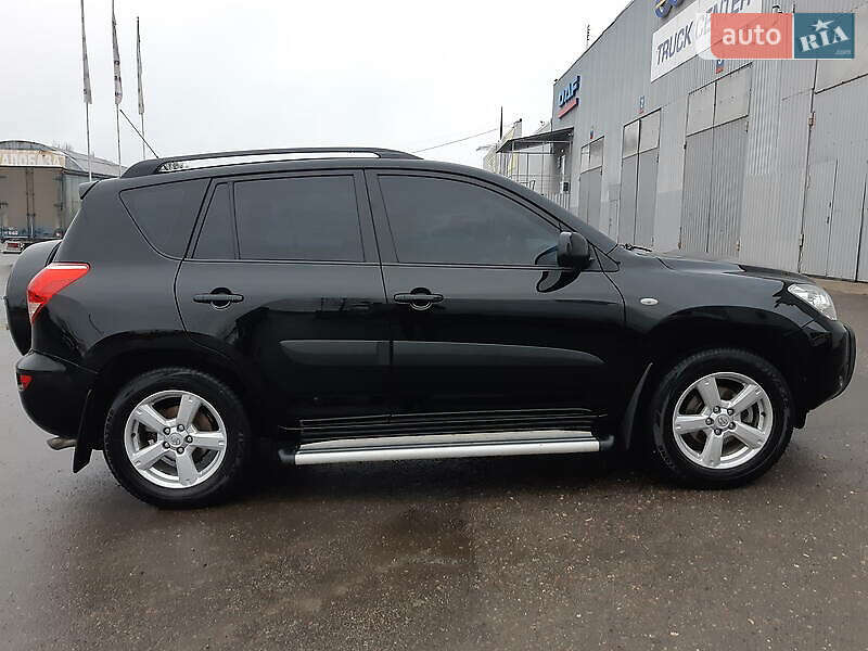Позашляховик / Кросовер Toyota RAV4 2007 в Харкові