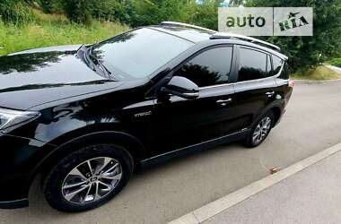 Внедорожник / Кроссовер Toyota RAV4 2016 в Киеве