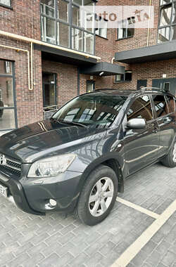 Внедорожник / Кроссовер Toyota RAV4 2008 в Полтаве