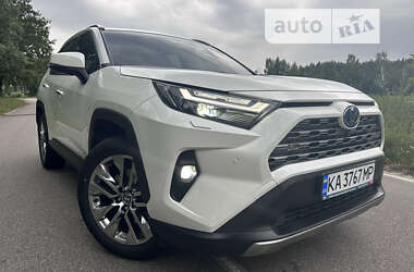 Внедорожник / Кроссовер Toyota RAV4 2022 в Киеве