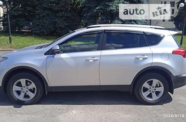 Внедорожник / Кроссовер Toyota RAV4 2013 в Черкассах