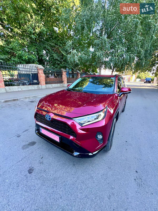 Позашляховик / Кросовер Toyota RAV4 2021 в Фастові