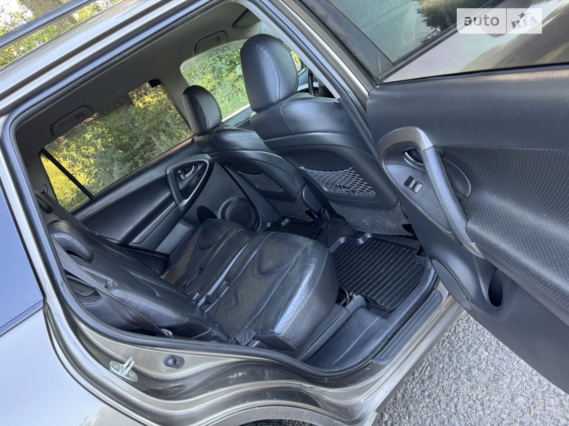 2010 Toyota RAV 4 - мініатюра 16