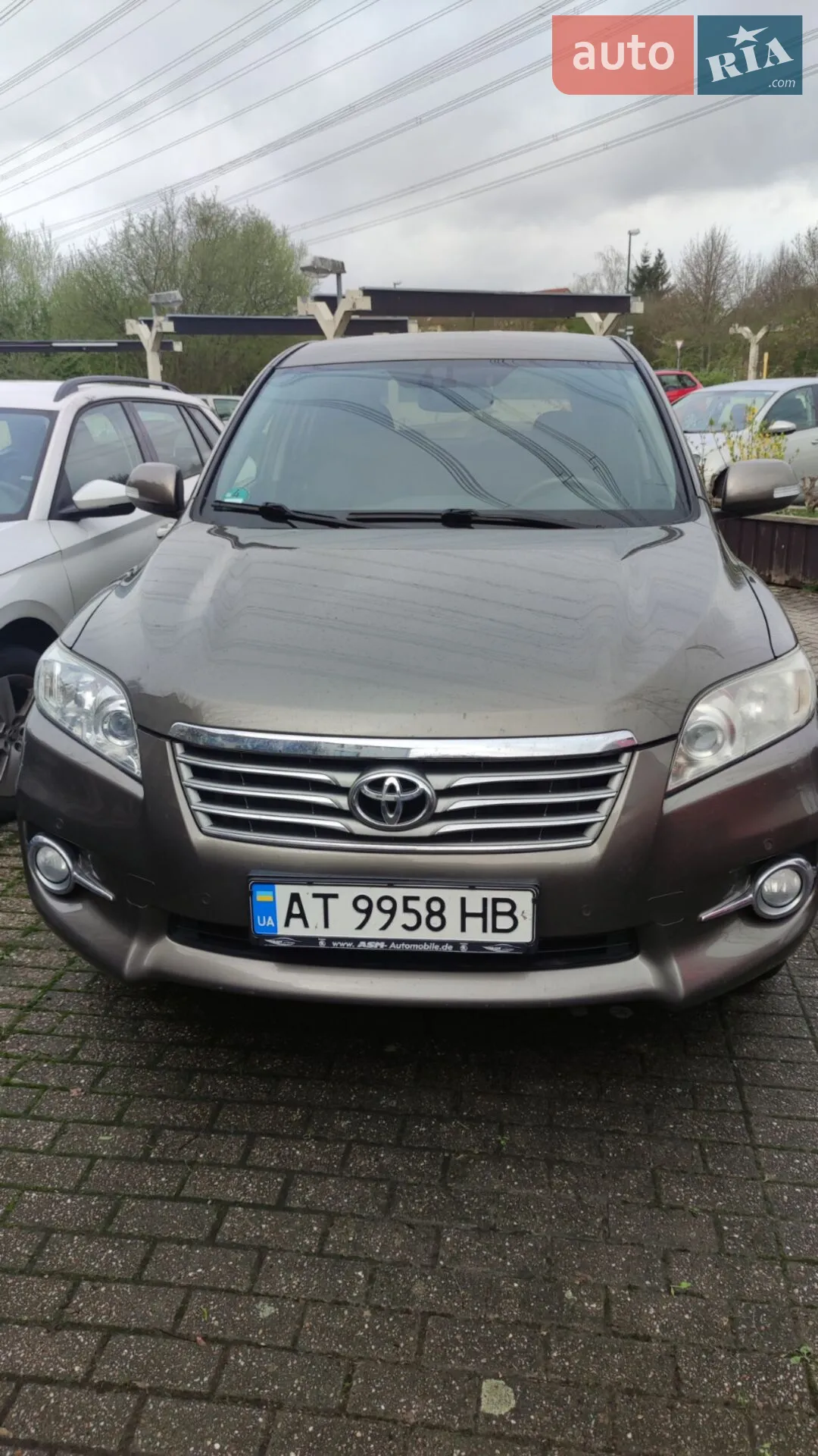 2010 Toyota RAV 4 - фото 1
