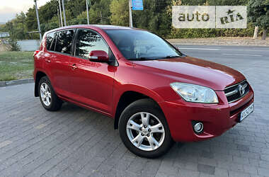 Позашляховик / Кросовер Toyota RAV4 2009 в Харкові