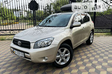 Внедорожник / Кроссовер Toyota RAV4 2006 в Киеве