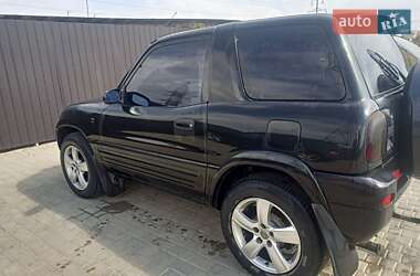 Внедорожник / Кроссовер Toyota RAV4 1995 в 