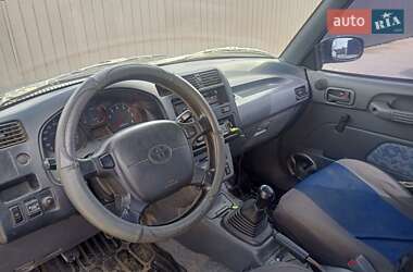 Внедорожник / Кроссовер Toyota RAV4 1995 в 