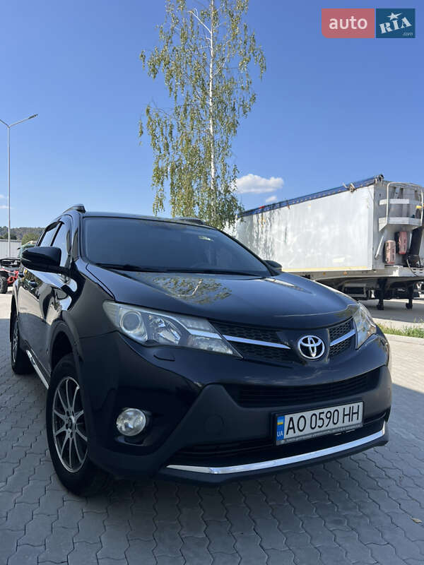 Позашляховик / Кросовер Toyota RAV4 2015 в Хусті фото 10 Позашляховик / Кросовер Toyota RAV4 2015 в Хусті