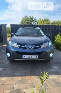 Позашляховик / Кросовер Toyota RAV4 2014 в Києві